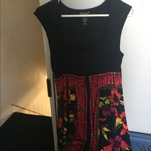 Black/Red Dress